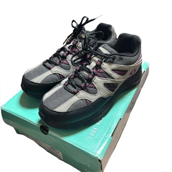 Apex Shoes - Apex Sierra Trail Runner - V753W - Grey/Purple - Women’s Size 9.5 Running Hiking